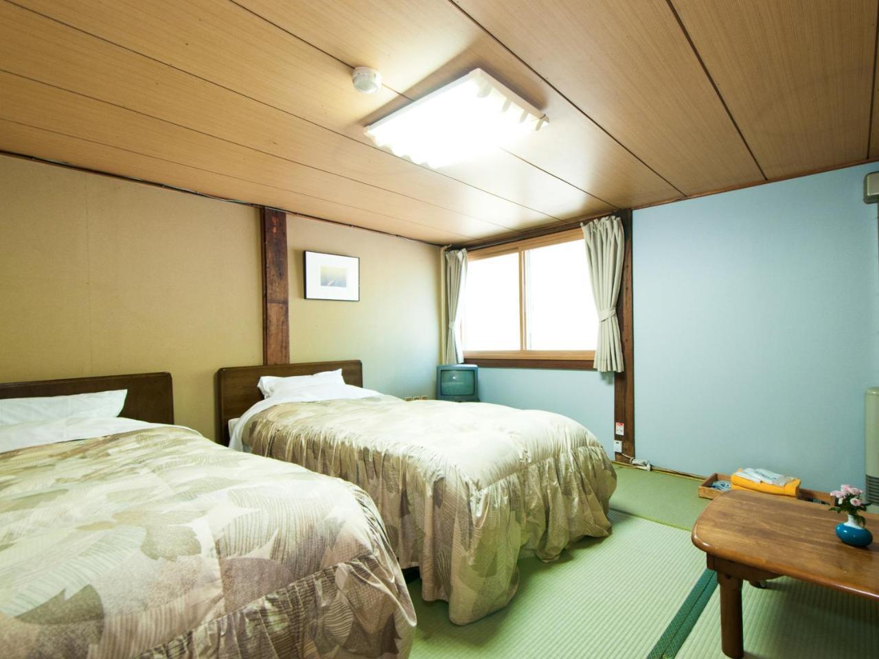 Отель Yachi Onsen Товада Экстерьер фото