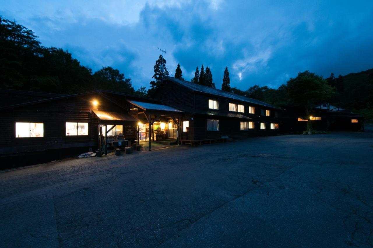 Отель Yachi Onsen Товада Экстерьер фото